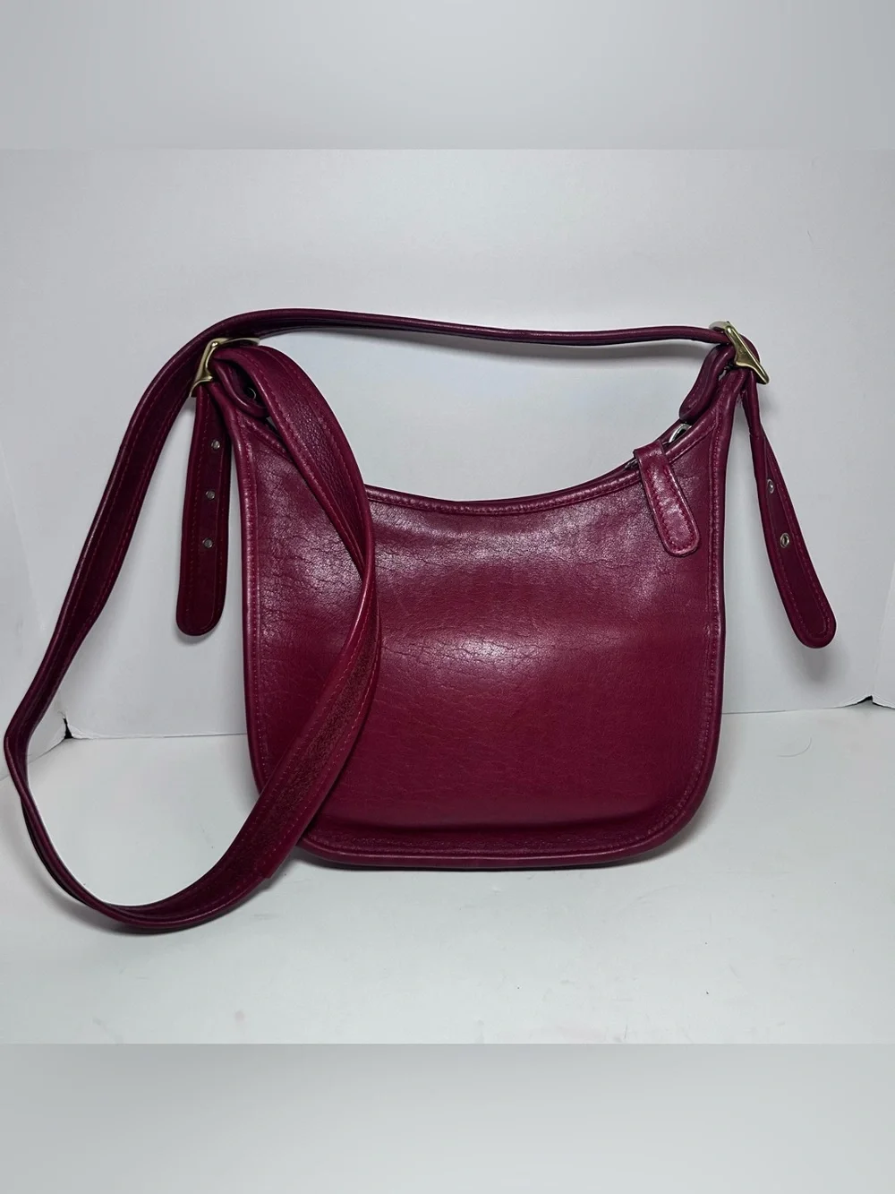 Red Leather Shoulder Bag Classic